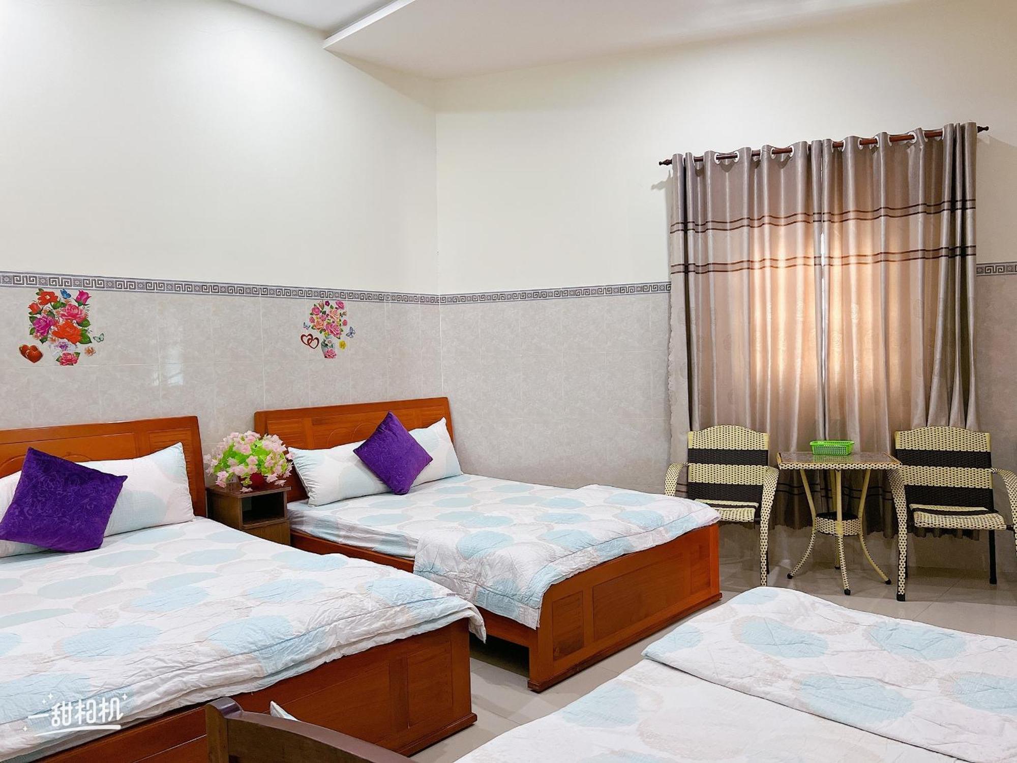 Nha Nghi 72 Hotel Long Hai Exterior photo
