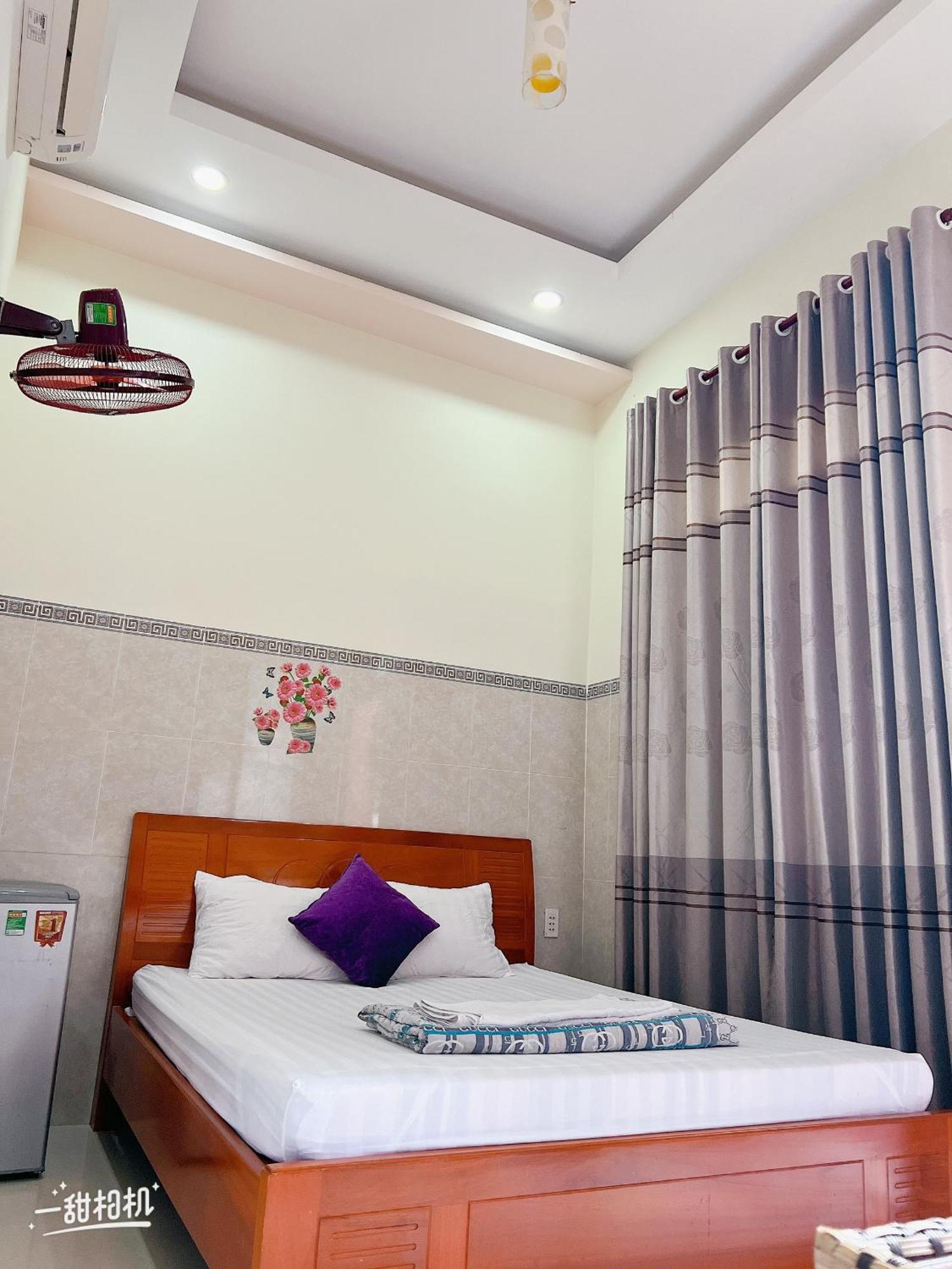 Nha Nghi 72 Hotel Long Hai Exterior photo